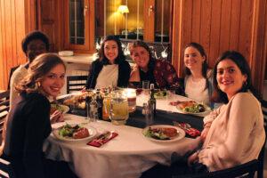 navidad-alumni-college