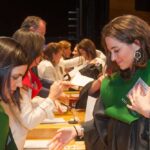 becas-alumni-college