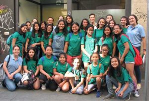 voluntariado-alumni-college