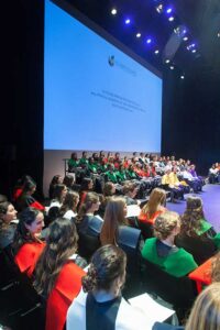 becas-alumni-college-2019