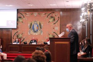 apertura-alumni-college
